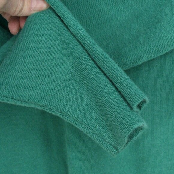 VTG Sz S/M Aristocrat Green V-Neck Tight Knit Pullover Sweater - Picture 4 of 10